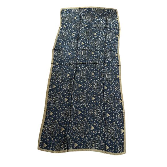 Elegant Black & Beige Beautiful Scarf - Size: 32x68 - Picture 5 of 8